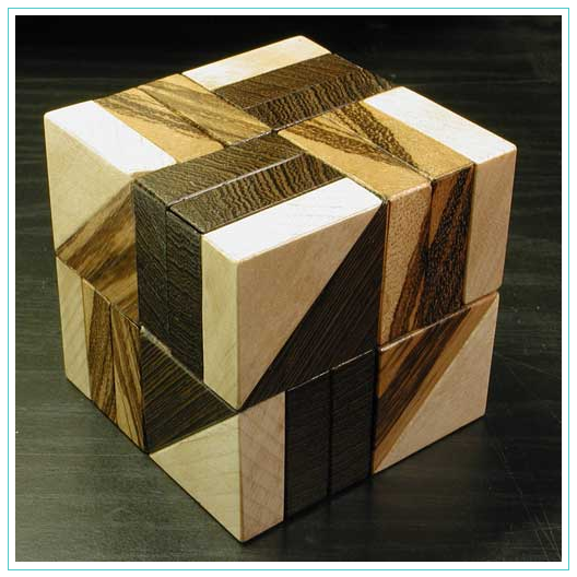 8 Arrows Cube